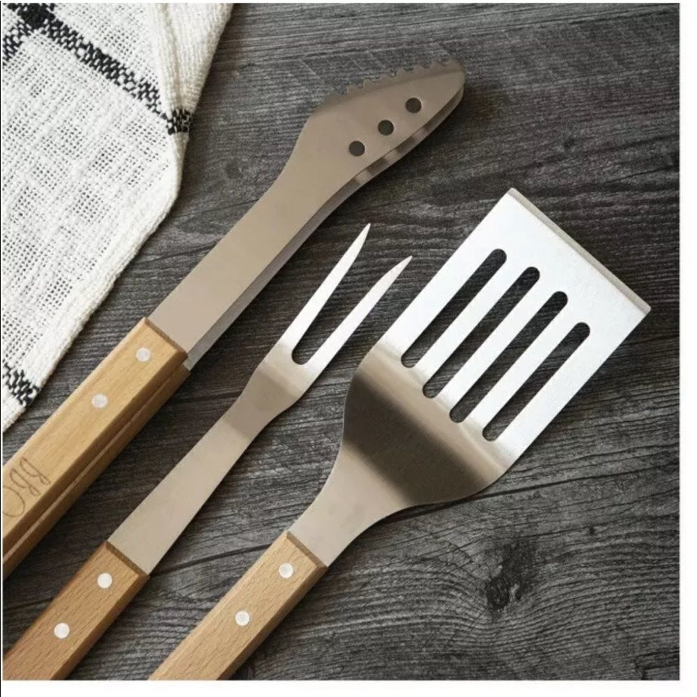 Rae Dunn Everyday Collection 3 Piece Barbecue Utensil Set- Barbeque Tongs wit... - Picture 4 of 8